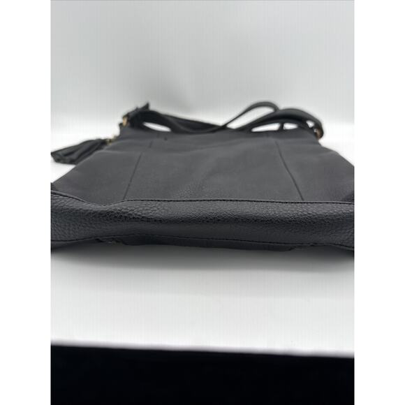 The Sak Collective Ladera Black Soft Leather Bag W/Tassel Crossbody A5 Hobo EUC - Picture 4 of 11